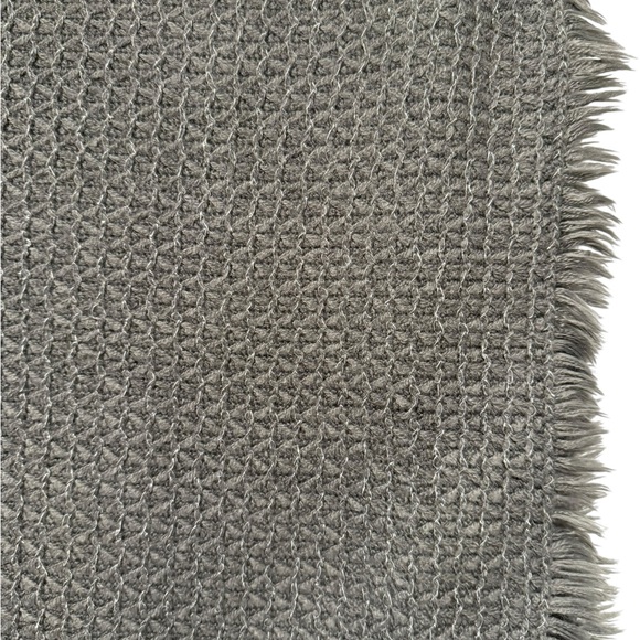 Cejon Accessories - Shawl wrap very large gray with a sparkly metallic thread going through it
